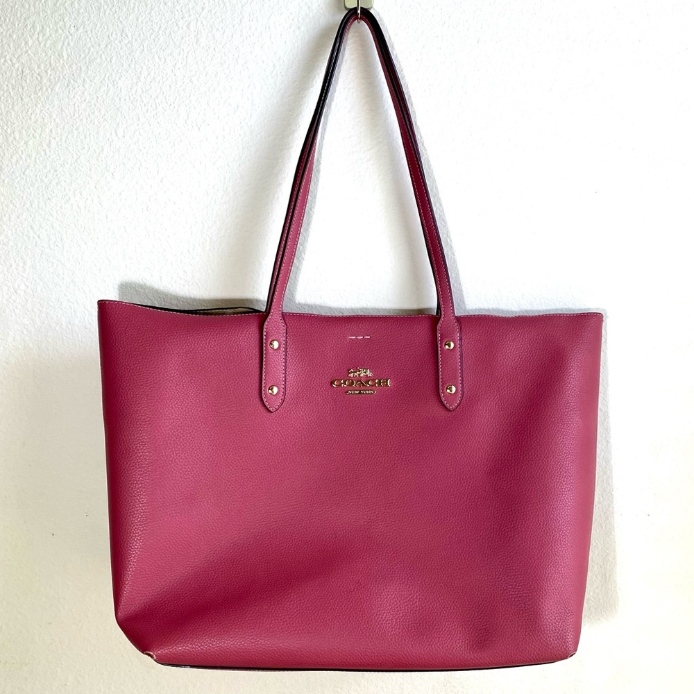 SOLD Coach Town Tote Pink Rose & Beige Signature Bag Purse F76637